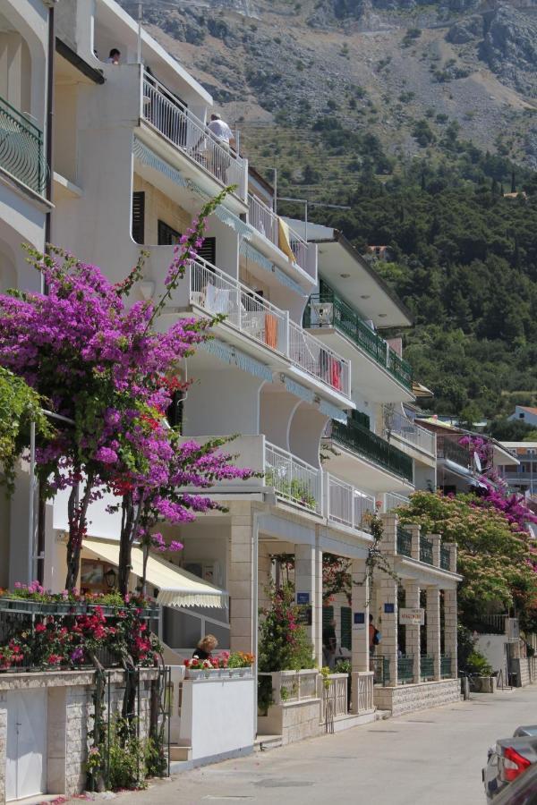 Apartments By The Sea Podgora, Makarska - 6713 Exterior photo